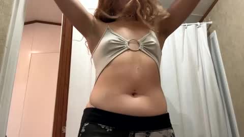 Snapshot of julierebeca chatting on 24, 1, 2025 julierebeca online show from 24, 1, 2025