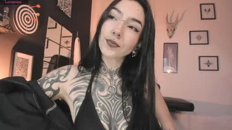 Snapshot of juliet_sourire chatting on 15, 5, 2026 juliet_sourire online show from 15, 5, 2026