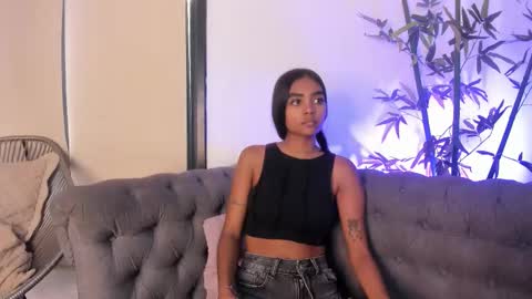 Snapshot of julieta_aguilar chatting on 5, 1, 2026 Juli online show from 5, 1, 2026