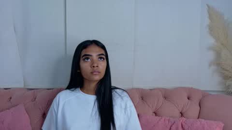 Snapshot of julieta_aguilar chatting on 18, 1, 2026 Juli online show from 18, 1, 2026