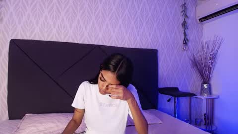 Snapshot of julieta_aguilar chatting on 10, 2, 2026 Juli online show from 10, 2, 2026