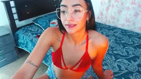Snapshot of julieta_art1 chatting on 10, 12, 2024 julieta art1 online show from 10, 12, 2024