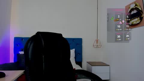 Julieta Mille online show from 12, 9, 2025