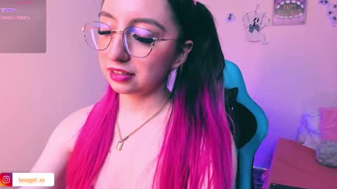 Snapshot of julieta_shelby chatting on 20, 10, 2025 Julieta Independent model online show from 20, 10, 2025