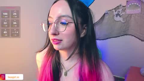 Snapshot of julieta_shelby chatting on 27, 10, 2025 Julieta Independent model online show from 27, 10, 2025