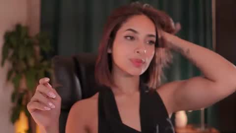 julieta_valencia online show from 10, 7, 2026