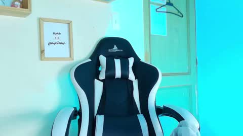 Snapshot of julietaa1_ chatting on 14, 11, 2025 juli online show from 14, 11, 2025