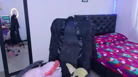 Julieta online show from 3, 12, 2025