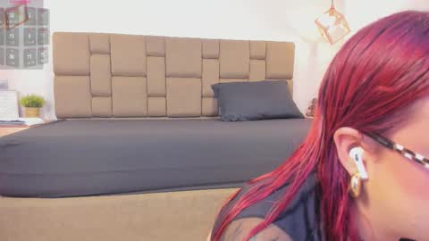 julieth_rojas online show from 25, 2, 2026