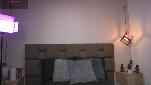 julieth_rojas online show from 19, 5, 2026
