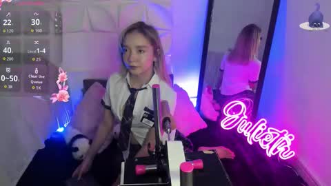 Julieth online show from 21, 10, 2025