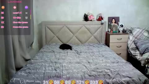 Snapshot of julietkalen chatting on 5, 3, 2026 Julietkitty online show from 5, 3, 2026