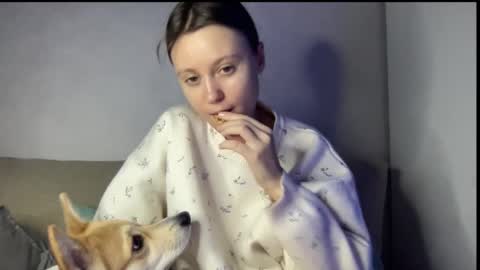 julietsensation online show from 4, 2, 2025