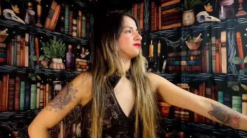 Julietta Jackson online show from 21, 11, 2025