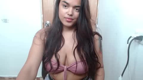 Juli online show from 31, 1, 2025