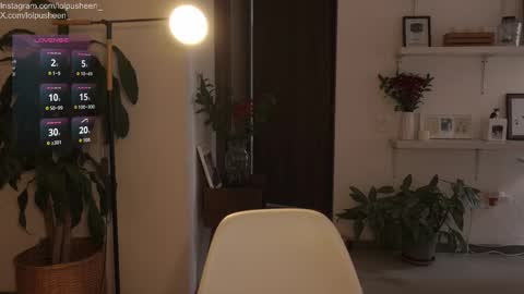 Snapshot of juliette_dee chatting on 3, 2, 2026 Juliette Dee online show from 3, 2, 2026