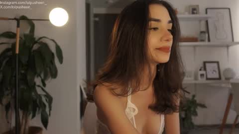 Snapshot of juliette_dee chatting on 9, 2, 2026 Juliette Dee online show from 9, 2, 2026