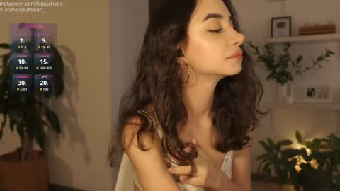 Snapshot of juliette_dee chatting on 1, 4, 2026 Juliette Dee online show from 1, 4, 2026