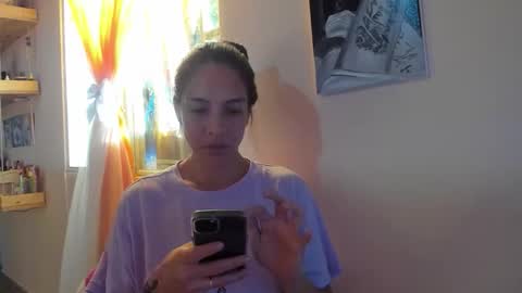 Snapshot of juliette_sweet05 chatting on 22, 12, 2025 juliette online show from 22, 12, 2025