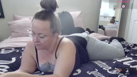 Juli Monroe online show from 18, 12, 2024