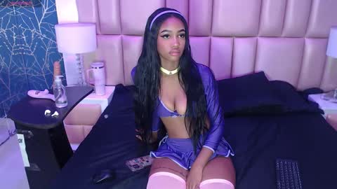 Snapshot of julitpink chatting on 5, 10, 2025 julitpink online show from 5, 10, 2025