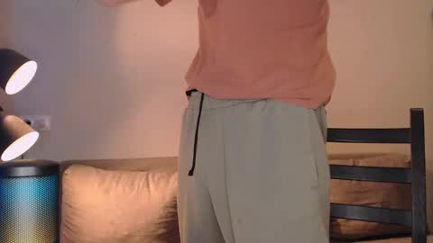 Snapshot of julsweet chatting on 10, 12, 2024 sweet online show from 10, 12, 2024