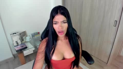 july_correa online show from 28, 9, 2025