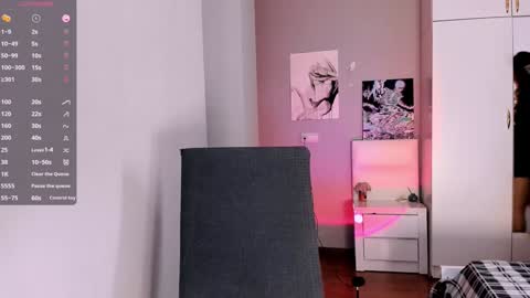 Snapshot of july_slowdive chatting on 27, 1, 2025 Julie online show from 27, 1, 2025