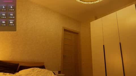 Snapshot of julya_flowerss chatting on 14, 1, 2026 Hloya online show from 14, 1, 2026