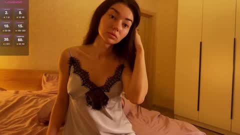 Snapshot of julya_flowerss chatting on 17, 1, 2026 Hloya online show from 17, 1, 2026