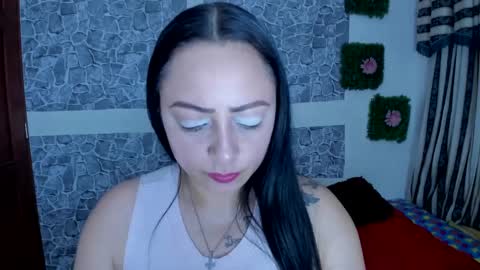 Snapshot of julybravo chatting on 16, 2, 2025 juliana online show from 16, 2, 2025