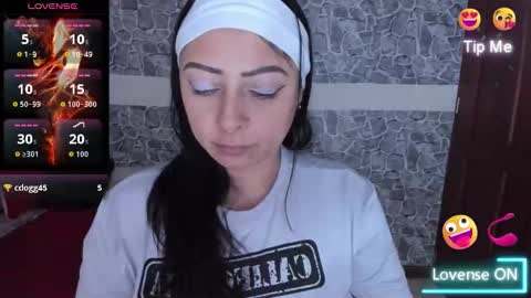 Snapshot of julybravo chatting on 13, 9, 2025 juliana online show from 13, 9, 2025
