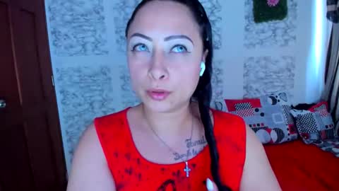 Snapshot of julybravo chatting on 15, 3, 2026 juliana online show from 15, 3, 2026