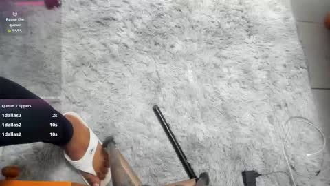 Snapshot of julyssa_sanders chatting on 27, 11, 2025 July online show from 27, 11, 2025