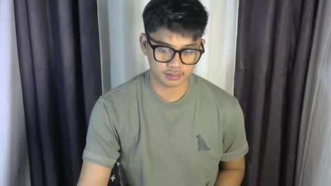 call me julz online show from 22, 10, 2025