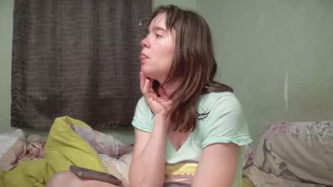 Snapshot of juna_cute chatting on 28, 1, 2025 Juna inclusive online show from 28, 1, 2025
