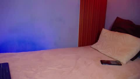 JuneBlake  online show from 21, 3, 2026