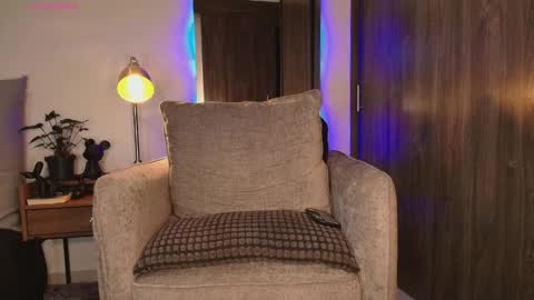 Snapshot of junniormontaner chatting on 7, 5, 2026 junniormontaner online show from 7, 5, 2026