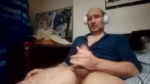 Snapshot of jurokplayer36 chatting on 15, 12, 2025 Yuri online show from 15, 12, 2025