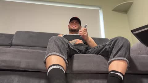 Im Josh online show from 1, 10, 2025