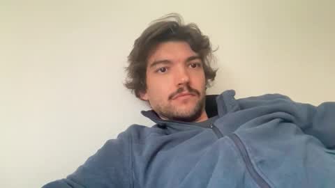 just_a_guy_with_a_big_cock online show from 19, 10, 2025