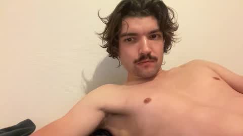 Snapshot of just_a_guy_with_a_big_cock chatting on 5, 1, 2026 just_a_guy_with_a_big_cock online show from 5, 1, 2026