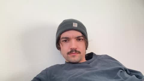 Snapshot of just_a_guy_with_a_big_cock chatting on 6, 1, 2026 just_a_guy_with_a_big_cock online show from 6, 1, 2026