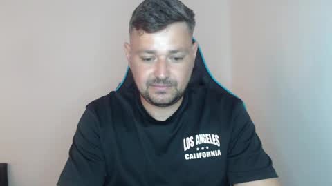 Snapshot of just_a_nice_guy_27 chatting on 17, 4, 2026 Alex online show from 17, 4, 2026