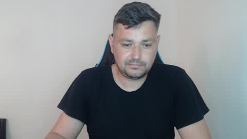 Snapshot of just_a_nice_guy_27 chatting on 21, 4, 2026 Alex online show from 21, 4, 2026