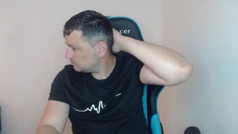 Snapshot of just_a_nice_guy_27 chatting on 8, 5, 2026 Alex online show from 8, 5, 2026