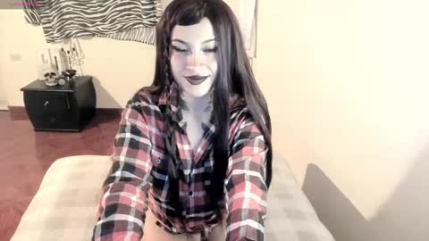 Ann independent model online show from 8, 1, 2025