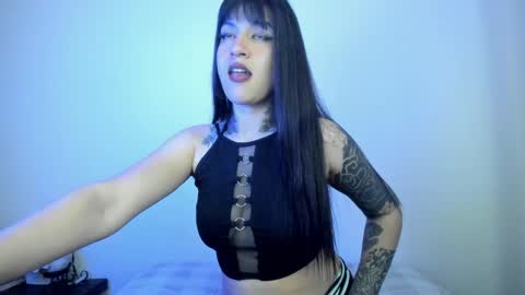 Ann independent model online show from 24, 1, 2025