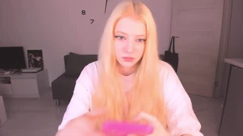 Snapshot of just_jessy_meow chatting on 24, 6, 2026 JESSY online show from 24, 6, 2026