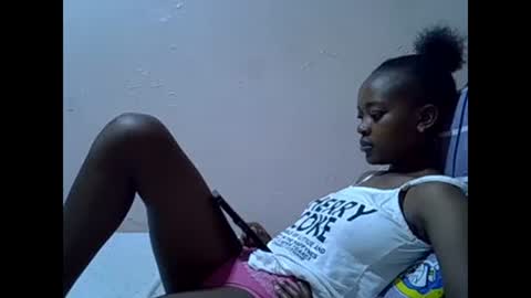 Snapshot of just_nuru chatting on 4, 3, 2025 just_nuru online show from 4, 3, 2025